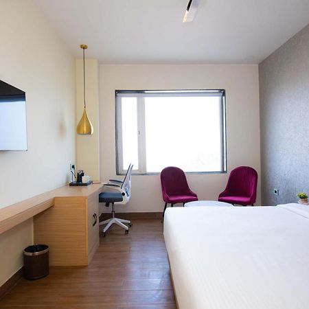 Hotel Avadh Classio Near By Ram Mandir Faizābād エクステリア 写真